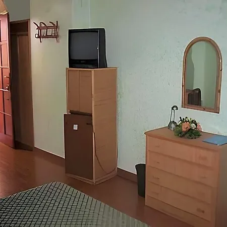 Riviera 3*
